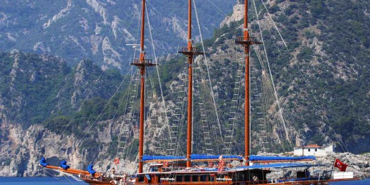 Marmaris Kiralık Mavi Yolculuk Yat