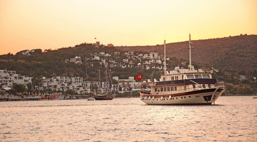 HB YACHT - BB2