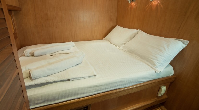 12-Sude Deniz Double Berth Cabin