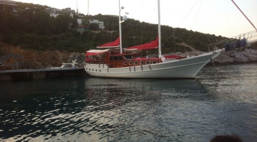 bodrum-mavi-yolculuk-tekne-kiralama-16