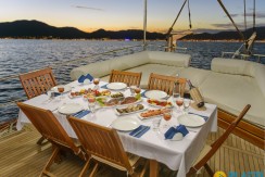 Ucuz Kiralık Tekne Marmaris 18